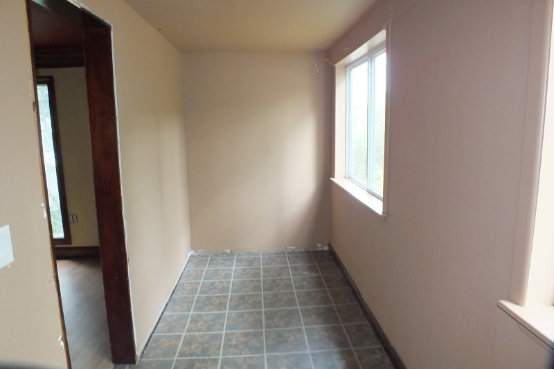75 Maple Lake Rd