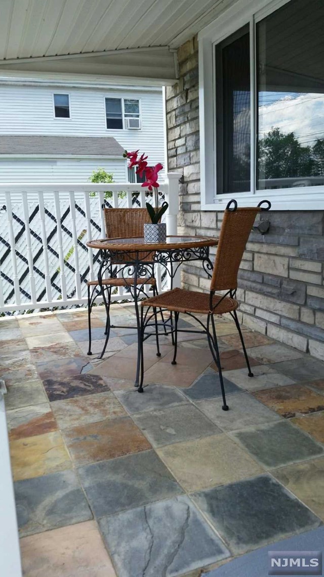 For Sale: 121 Stefanic Ave Elmwood Park, NJ 07407