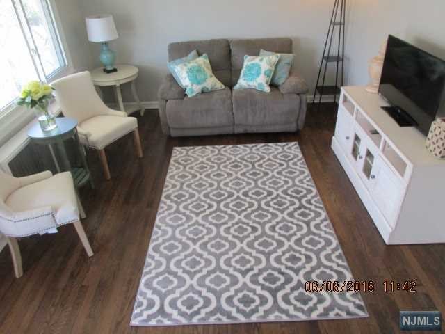 For Sale: 121 Stefanic Ave Elmwood Park, NJ 07407