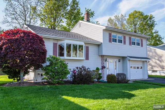 7-35 Westmoreland Ave, Fair Lawn NJ 07410