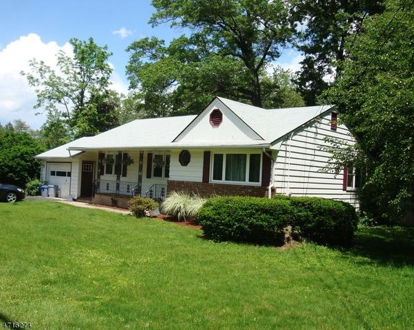 748 Wyckoff Ave