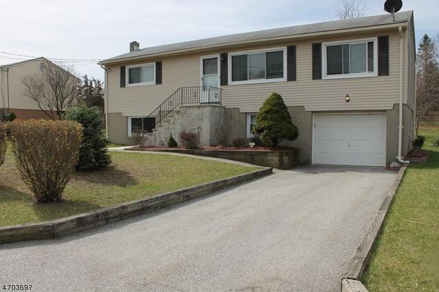 8 Ekes Ct