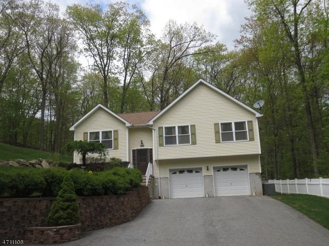 8 Ekes Ct
