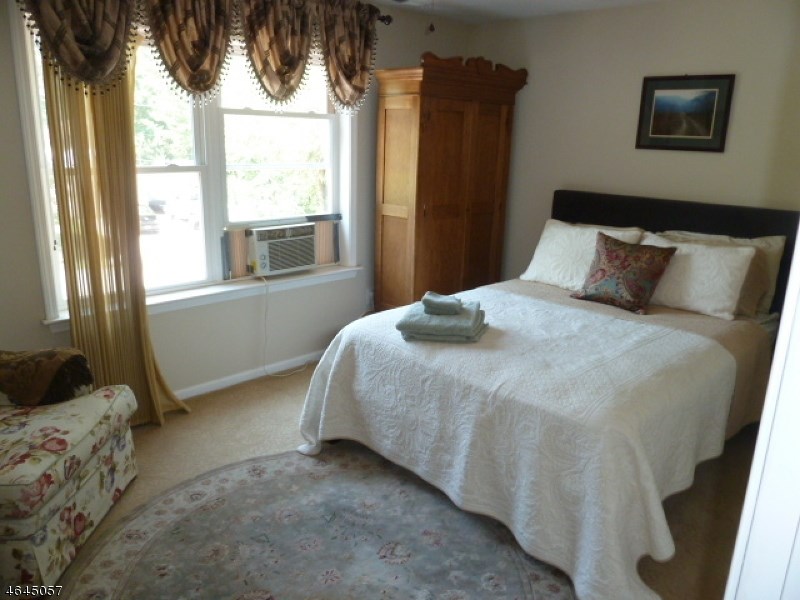 36 Forge Rd