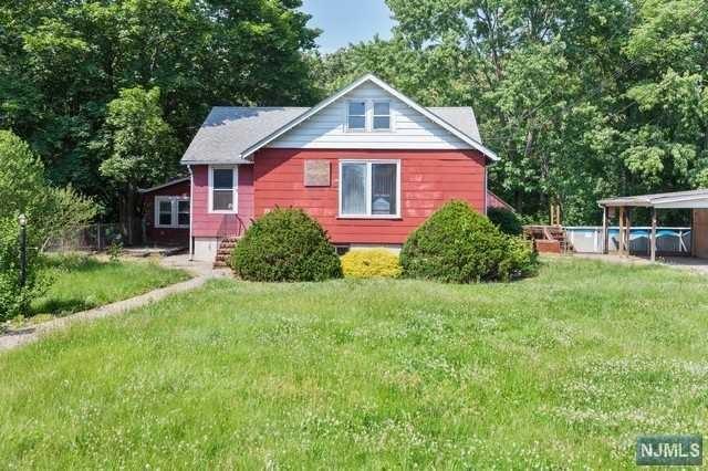 147 Louis St