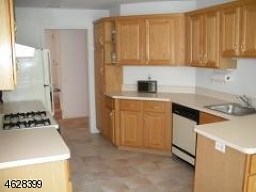 99 Turnberry Rd #UNIT 8a Little Falls, NJ 07424