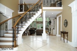 For Sale: 118 Fardale Ave Mahwah, NJ 07430