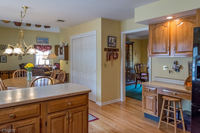 82 Jacobs Rd