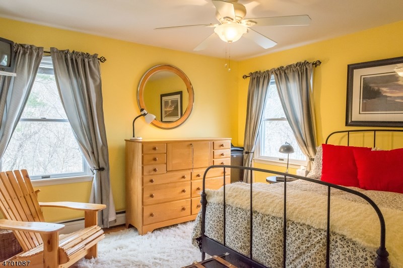 82 Jacobs Rd