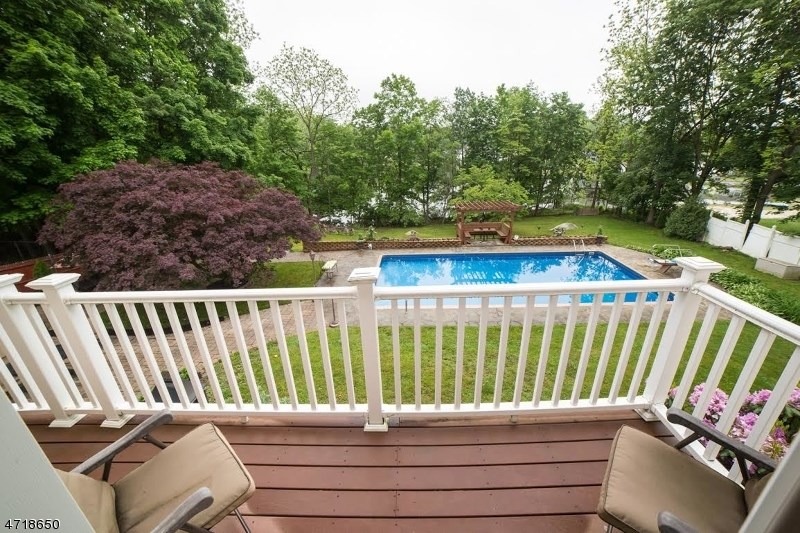 18 Boulder Ridge Xing