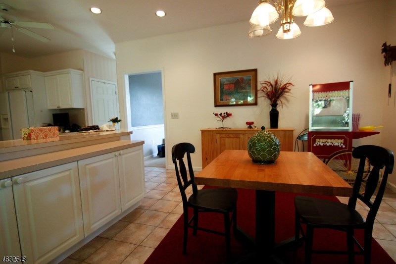 For Sale: 18 Upper Lake Rd Oak Ridge, NJ 07438
