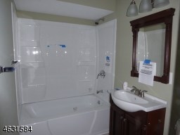 For Sale: 1408 Madison Pl Pompton Lakes, NJ 07442