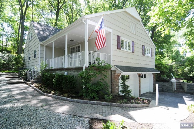 For Sale: 126 Norman Dr Ramsey, NJ 07446