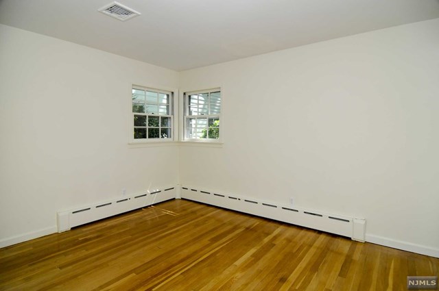 For Sale: 126 Norman Dr Ramsey, NJ 07446