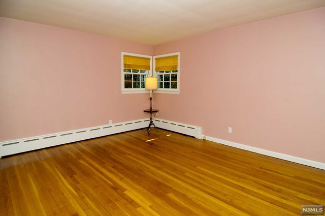 For Sale: 126 Norman Dr Ramsey, NJ 07446