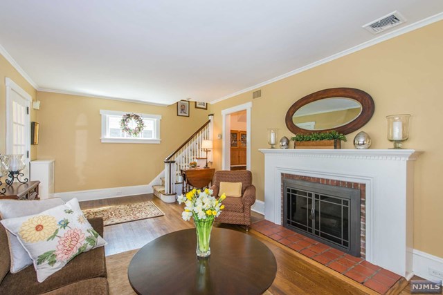 63 Washington Pl