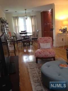 281 Kenilworth Rd