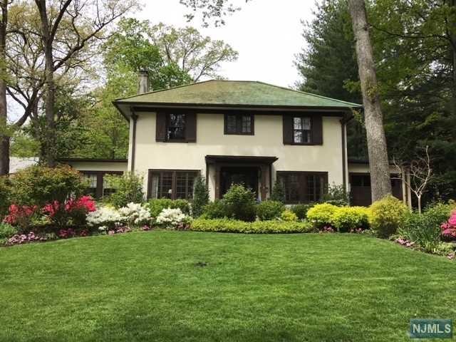 136 Lincoln Ave