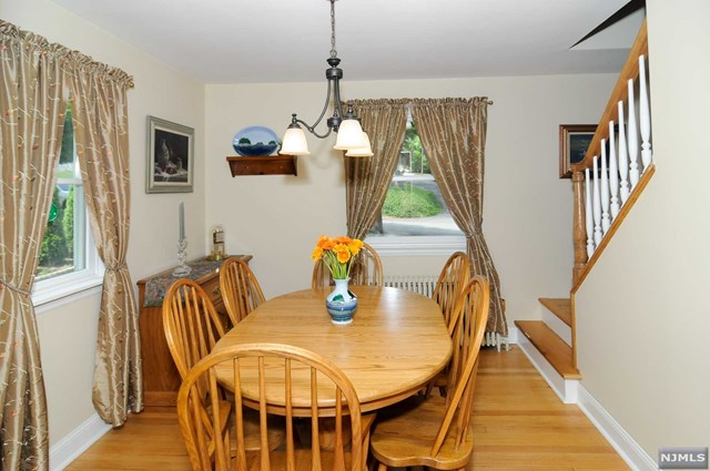 For Sale: 553 Farview St Ridgewood, NJ 07450