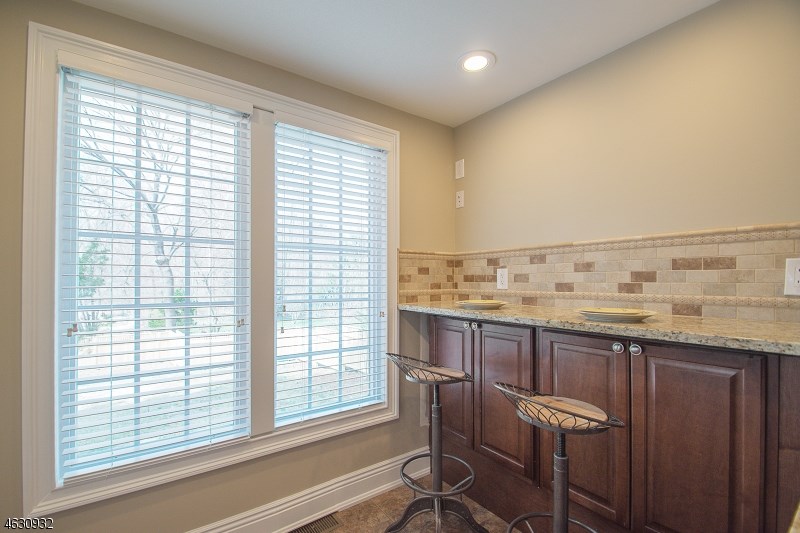 For Sale: 300 Van Emburgh Ave Ridgewood, NJ 07450