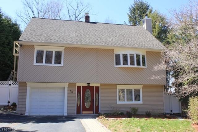 10 Laurel Pl