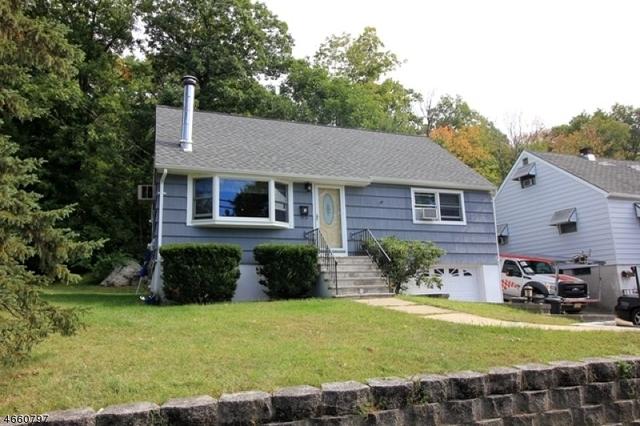 10 Laurel Pl
