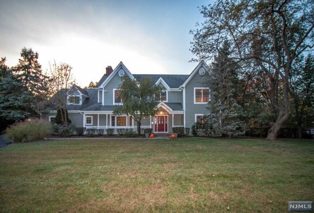 35 Laurel Pl