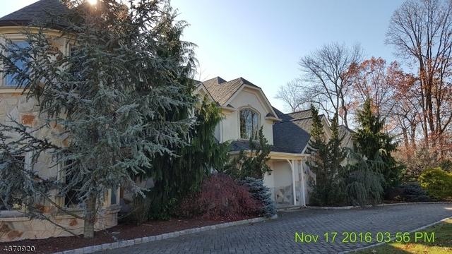 35 Laurel Pl