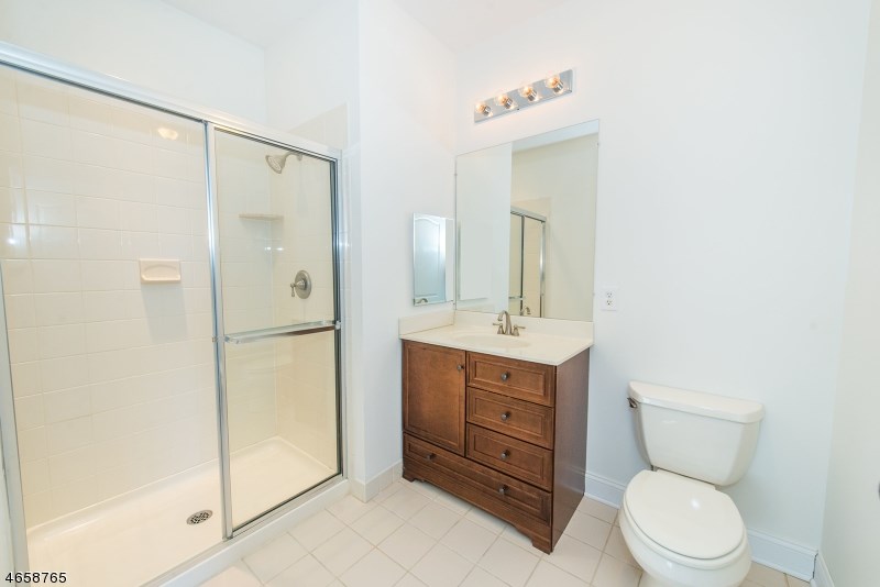 1307 Wharton Ct