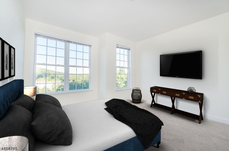 1307 Wharton Ct