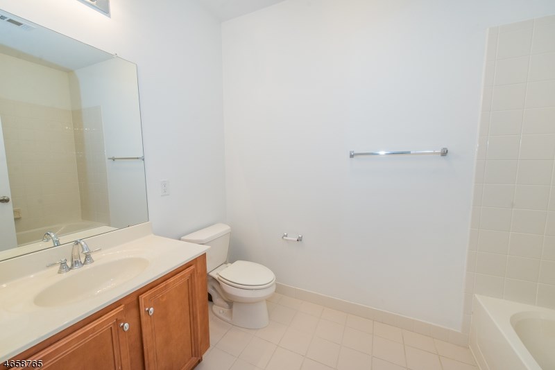 1307 Wharton Ct