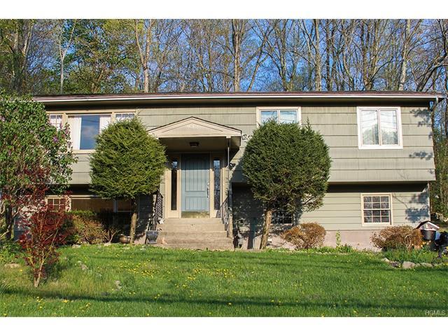 22 Cottage Ln