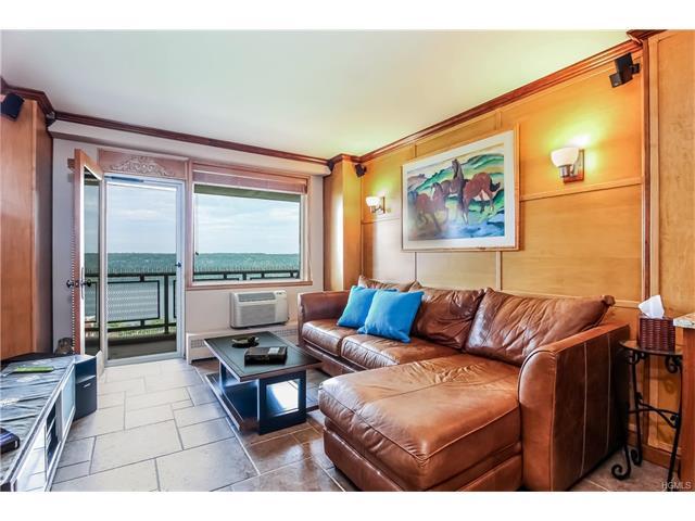 1155 Warburton Ave #11N