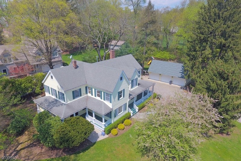 72 Heather Ct