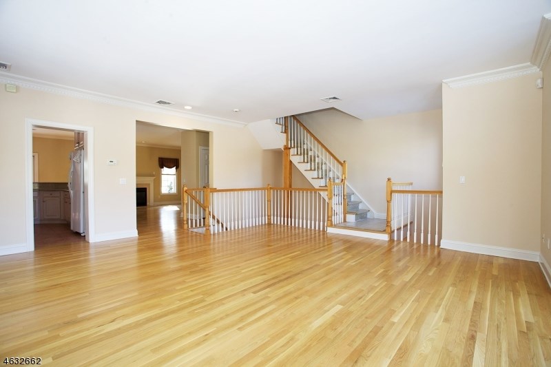 For Sale: 2 Sherbrooke Ct Saddle River, NJ 07458
