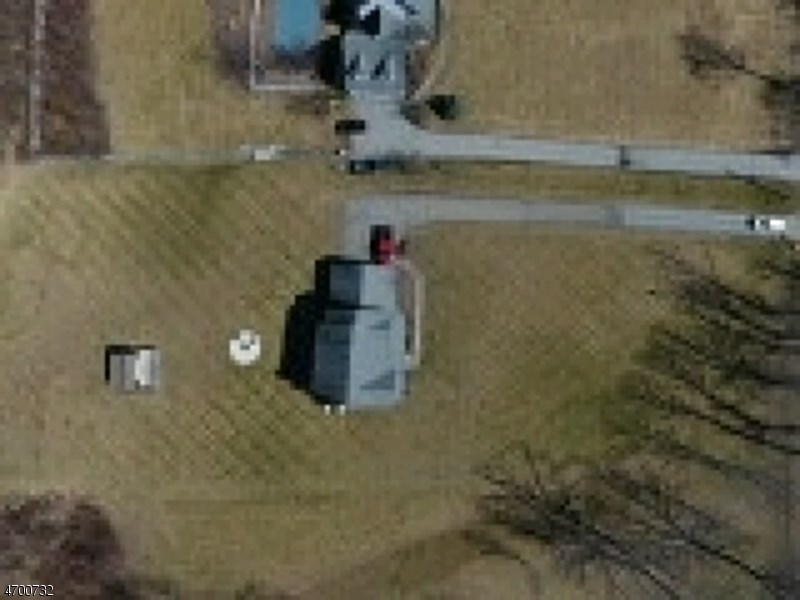 141 N Shore Dr