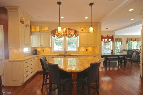 52 Ridge Rd