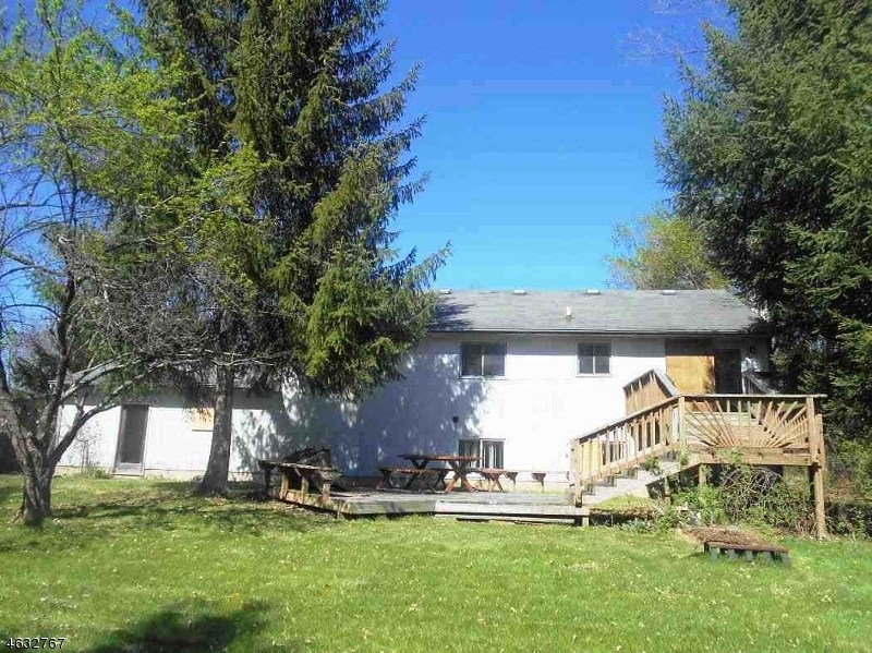 For Sale: 8 Mango Dr Sussex, NJ 07461