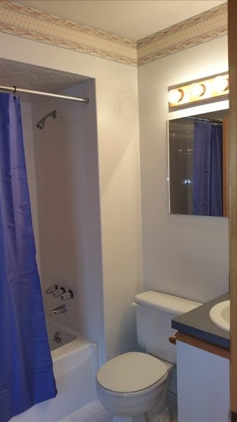 6 Sunrise Dr UNIT 3