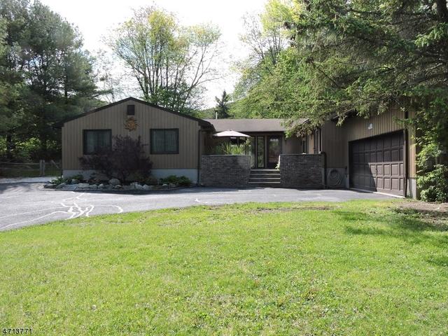 3 Thunder Rd
