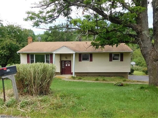 23 Clover Ln