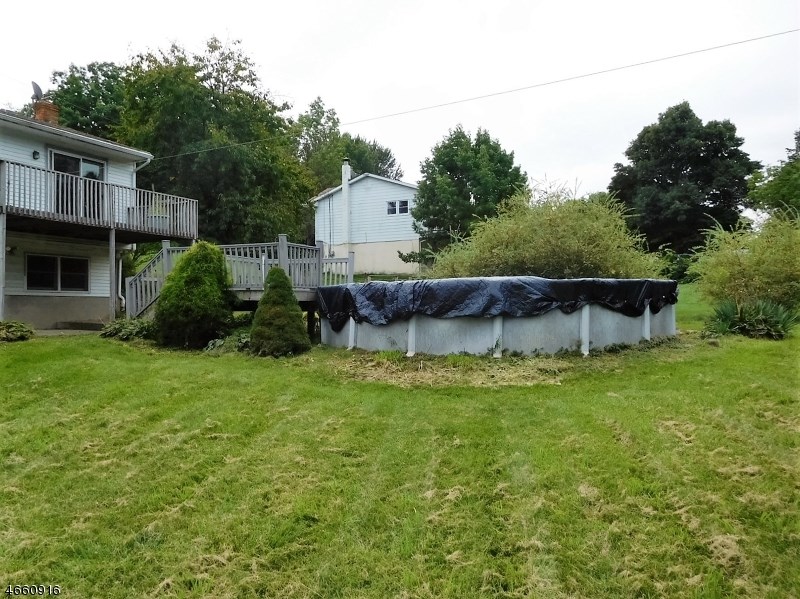 23 Clover Ln