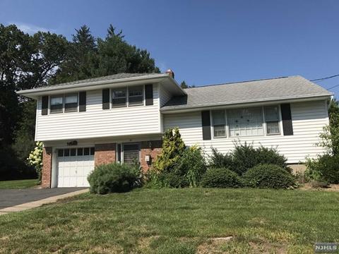 7 Meadow Ct