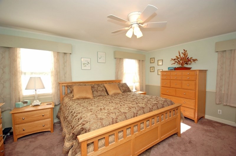 5 Osceola Rd