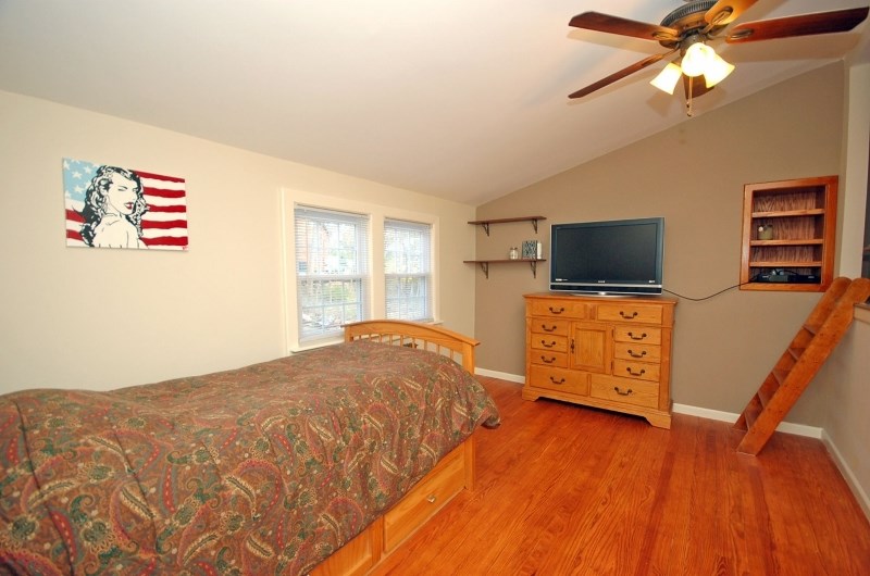 5 Osceola Rd
