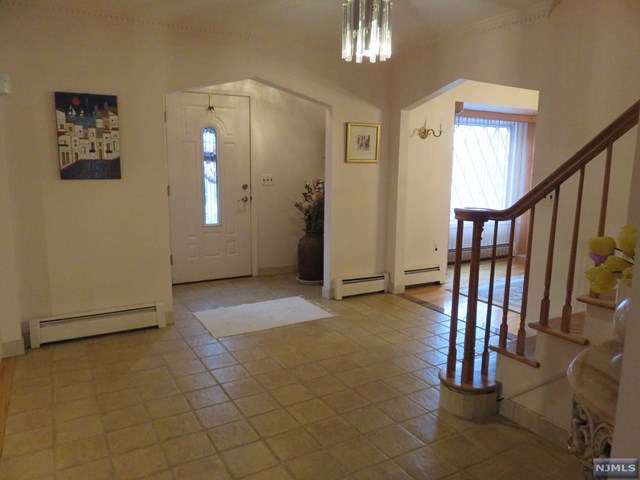 29 Tosch Ave