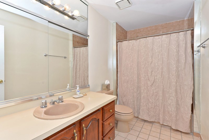 78 Claremont Ter