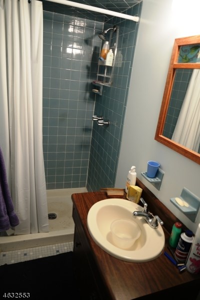 For Sale: 1694 Ratzer Rd Wayne, NJ 07470