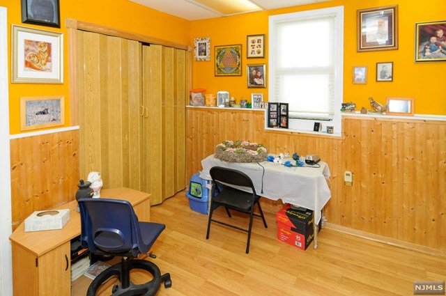 For Sale: 16 Lenape Trl Wayne, NJ 07470