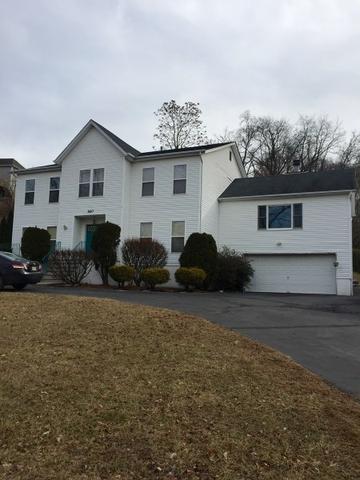 160 Garside Ave